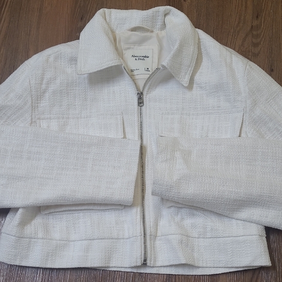 Abercrombie & Fitch Jackets & Blazers - Abercrombie &‎ Fitch Women's Cream Textured Blazer NEW NO TAG.